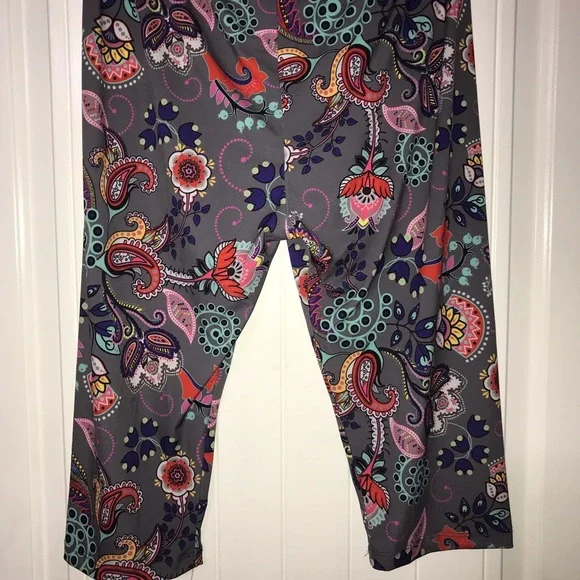 Lbisse womens capri leggings! - Picture 2 of 6